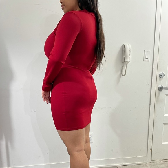 Sexy red dress - Picture 4 of 9